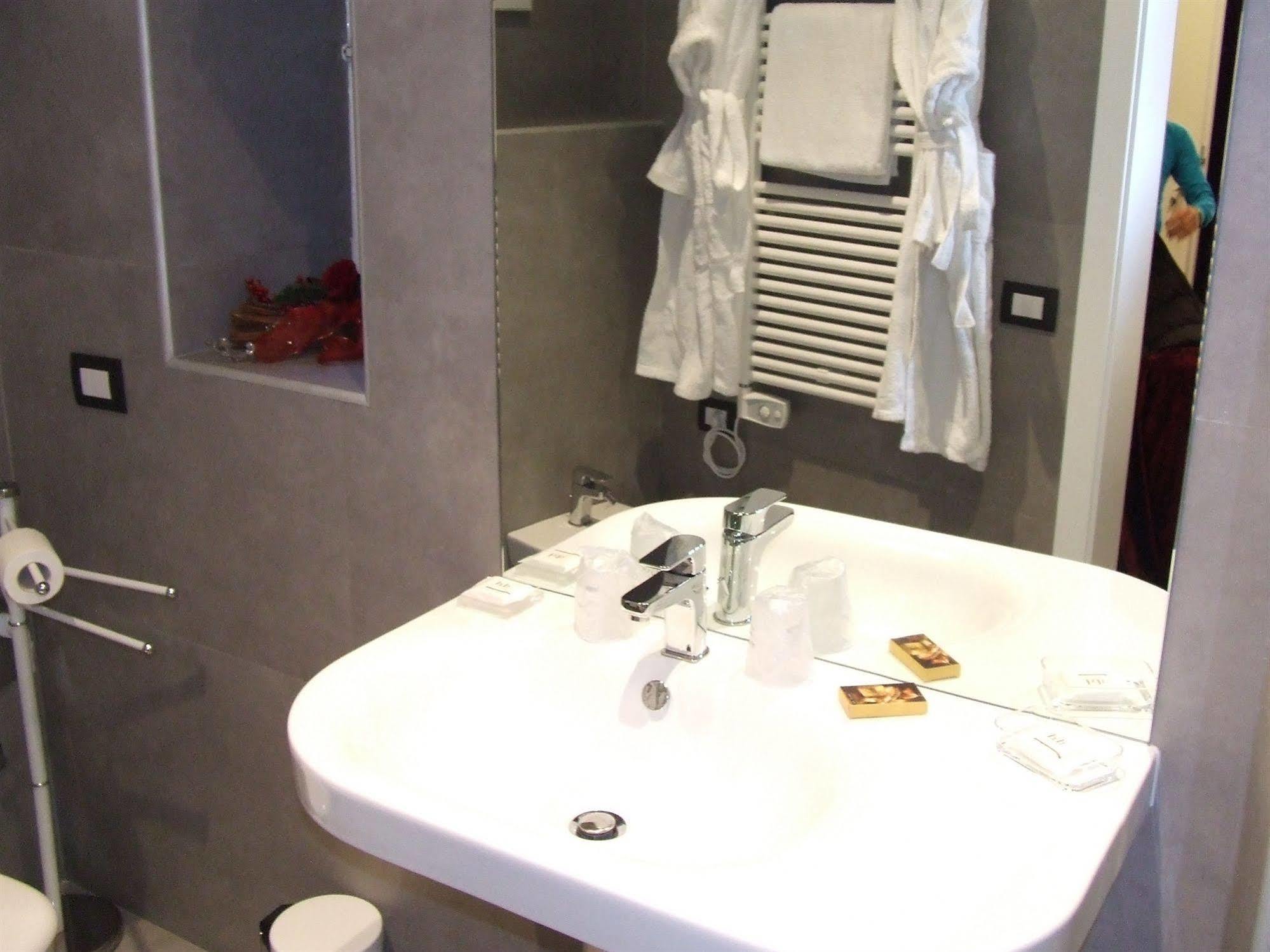 Bdb Rooms Margutta Рим Экстерьер фото